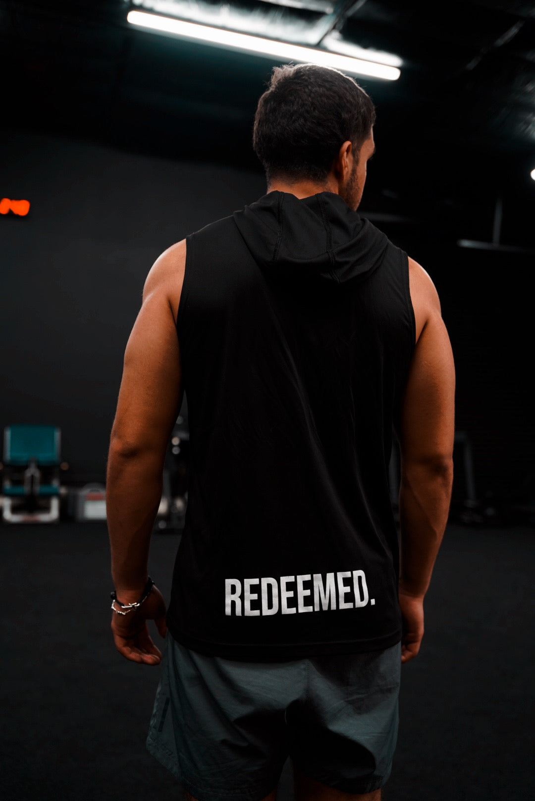 Genesis Sleeveless Black